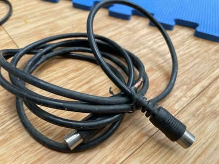 Photo of free Cables (OX4 3) #1