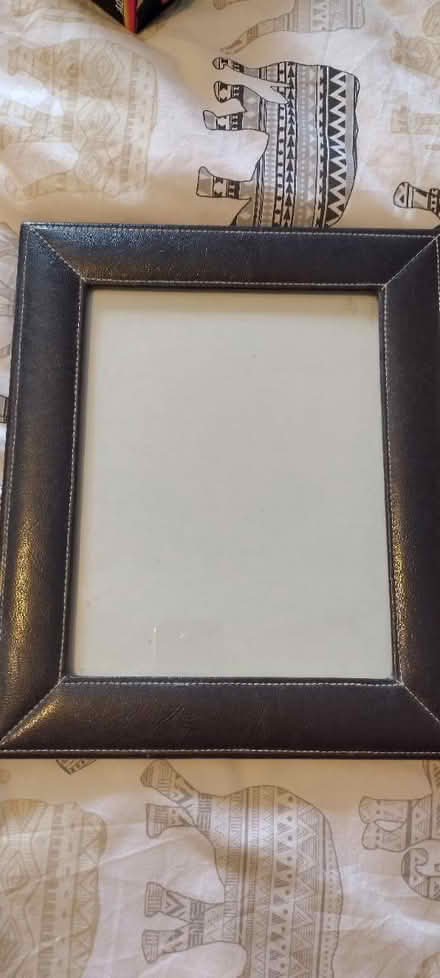 Photo of free Two photo frames (NG10) #1