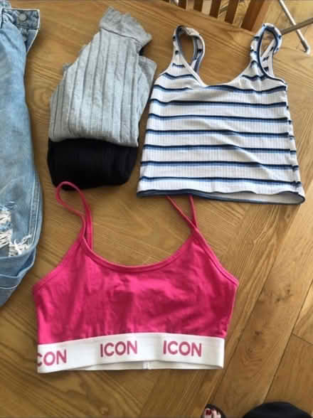 Photo of free Woman’s size XSmall Clothing (Cheshunt En8) #4
