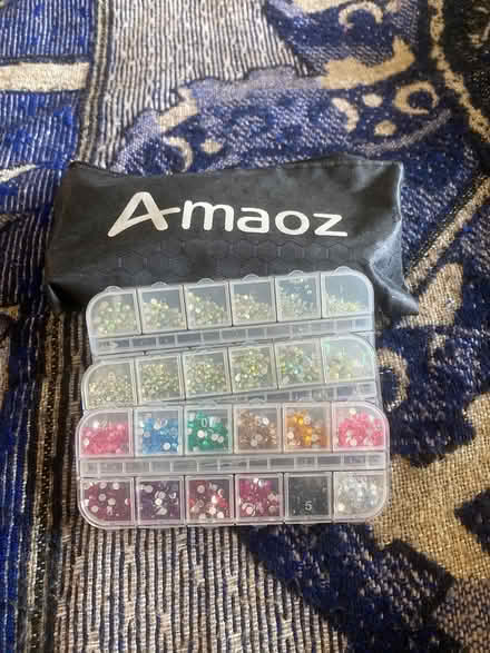 Photo of free rhinestones for makeup (woodhaven) #1