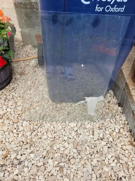 Photo of free 1 x glass sheet (Risinghurst OX3) #2