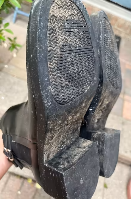 Photo of free Fall boots. Size 38 women (Orléans) #2