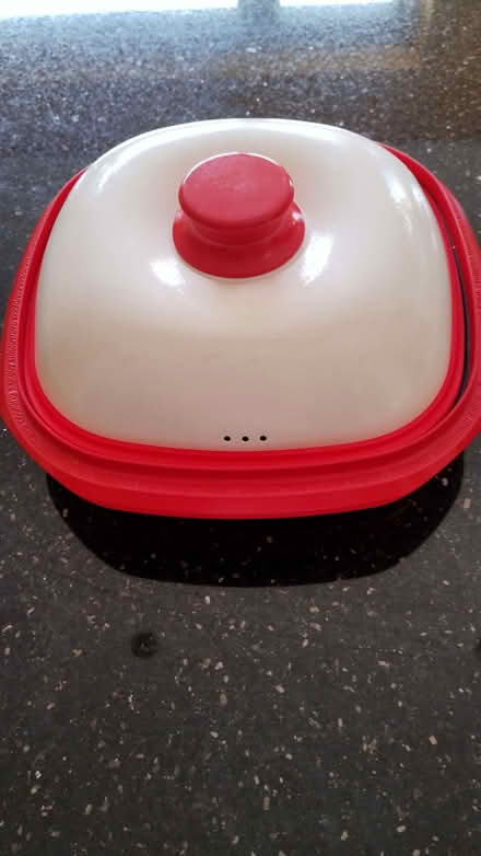 Photo of free RangeMate Cooker for in microwave oven (Bricket Wood AL2) #1