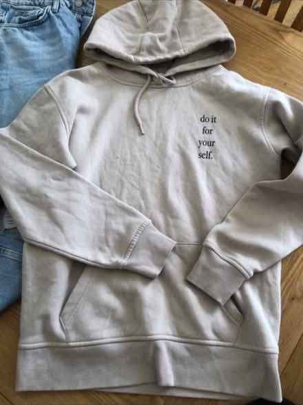Photo of free Woman’s size XSmall Clothing (Cheshunt En8) #3