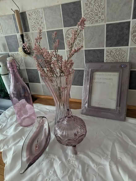 Photo of free Collection of pink glass items (Grangeway area NN10) #3