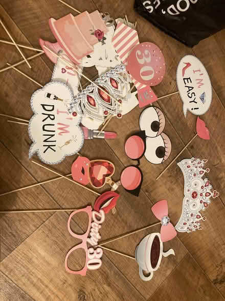 Photo of free Various photo props (Longford GL2) #1