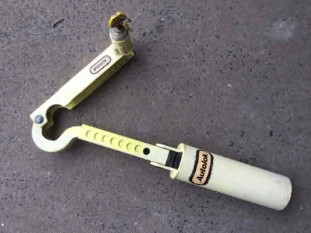 Photo of free Adjustable Crook Lock (Western Downs ST17) #1