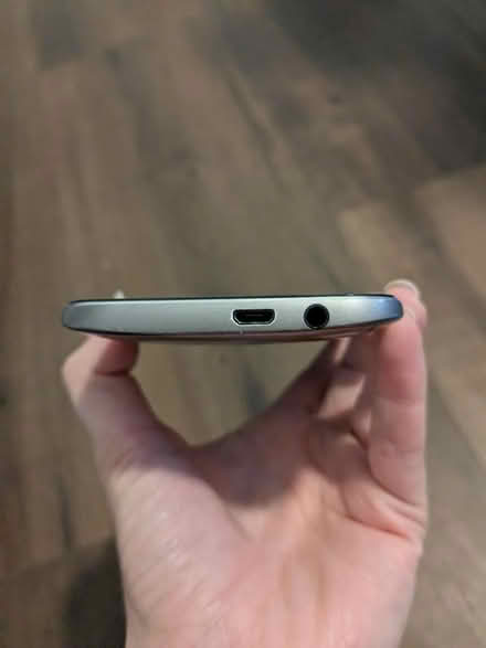 Photo of free HTC phone in working condition (NRG stadium) #1