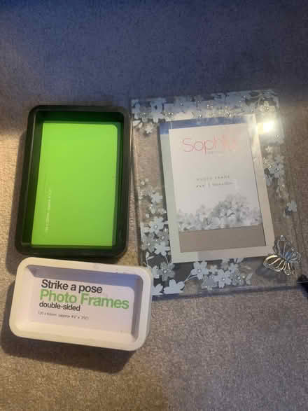 Photo of free 3 picture frames (Honor Oak SE23) #1