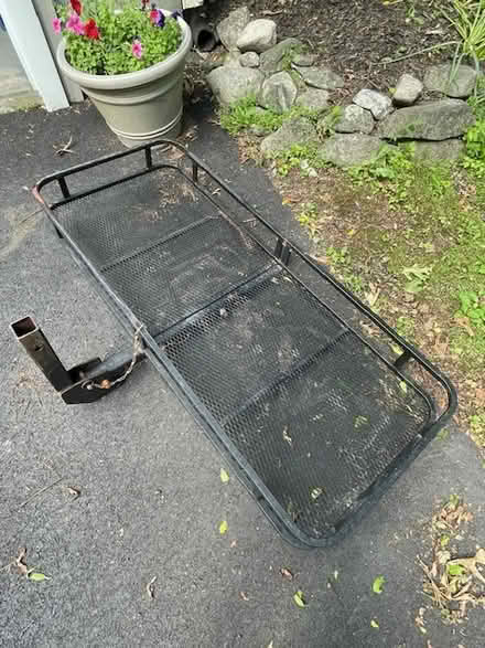 Photo of free steel cargo tray (Brookfield) #1