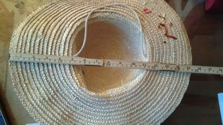 Photo of free woman's summer straw hat (near Britannia Plaza) #1