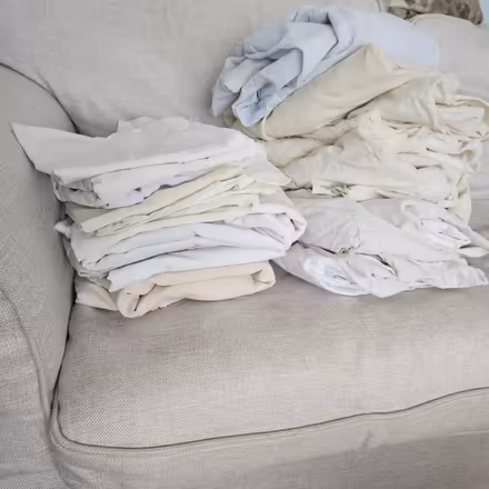 Photo of free Flat sheets, old fitted sheets (Old Coulsdon CR5) #1