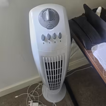 Photo of free Tower fan (Orpington) #1