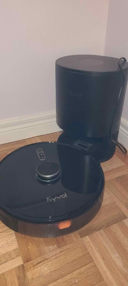 Photo of free Kyvol S31 vacuum (Mavis and Rathburn) #1