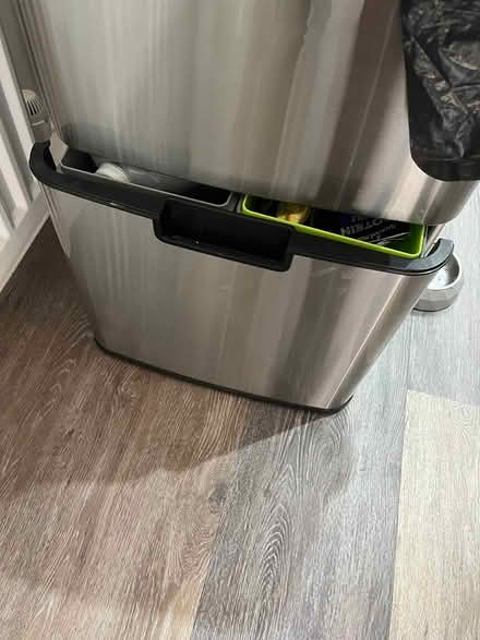 Photo of free Bin (NG2 Near Colwick) #2