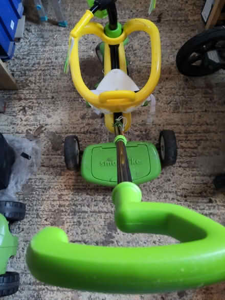 Photo of free smarTrike Breeze green and yellow toddler trike (St Ives PE27) #2