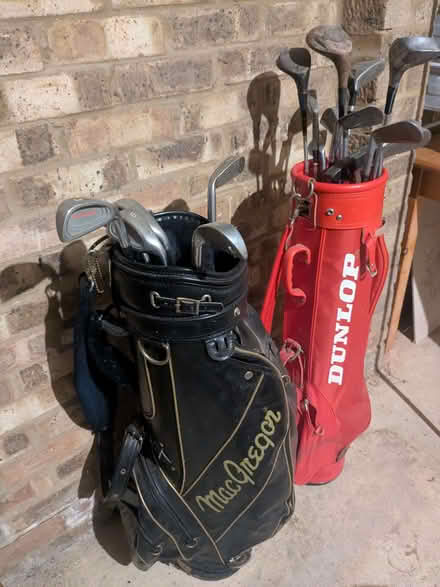 Photo of free golf bags and clubs (Linslade LU7) #1