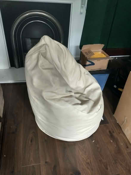 Photo of free Bean bag chair (LS13, Bramley) #1