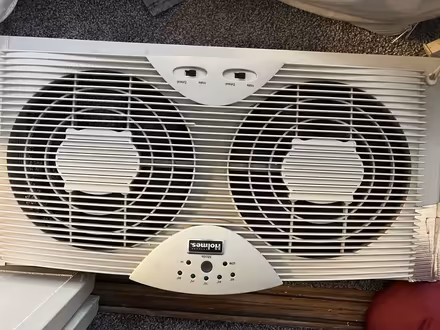Photo of free Window dual fan (98004) #2