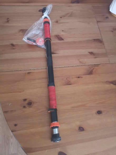 Photo of free Doorframe pull up bar. (Headington OX3) #1