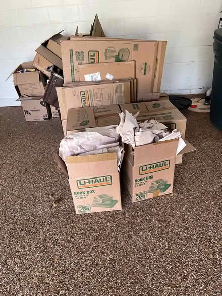 Photo of free UHaul moving boxes + packing paper (Scenery drive, Elizabeth) #1