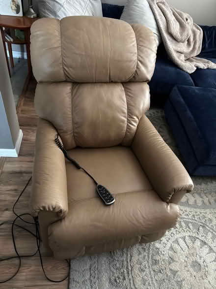 Photo of free Lazy Boy Recliner (Lake Mary) #1