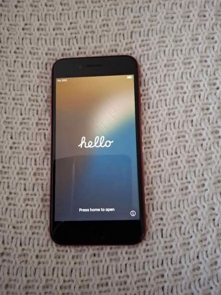 Photo of free Iphone SE 2020 (Dunston/ Low Teams NE8) #2