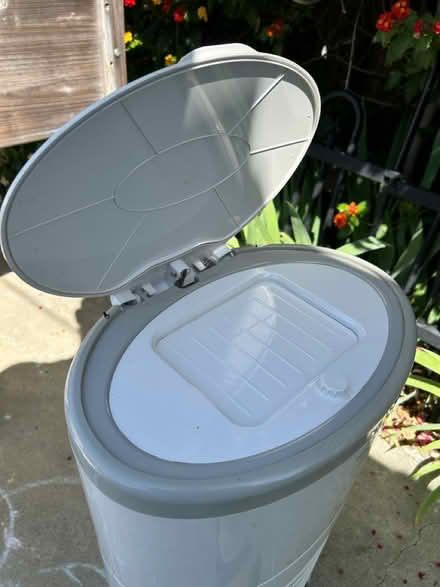 Photo of free Diaper Pail (San Jose Hillsdale near Ross) #1