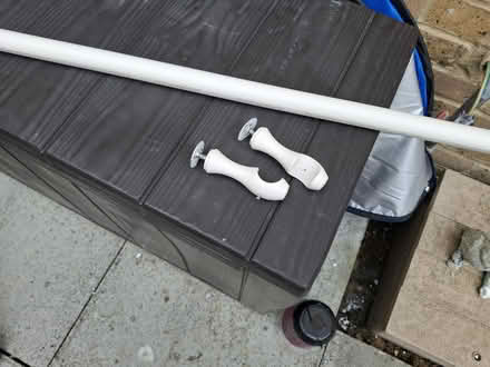 Photo of free Wooden Curtain Pole (CT14) #2