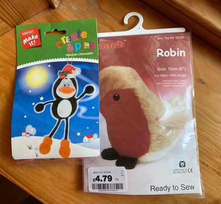 Photo of free Two crafting kits (AB25) #1