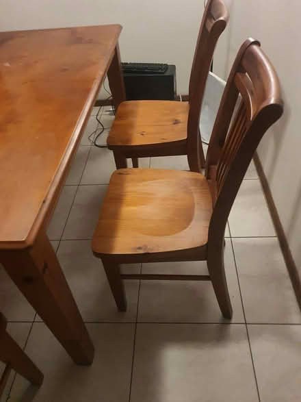 Photo of free Dining Table and 6 chairs (Carlingford) #1