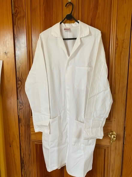 Photo of free Lab coat (AB25) #1