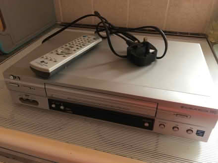 Photo of free Video player. (Hook Norton OX15) #1