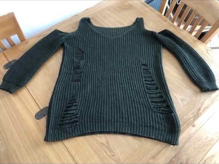 Photo of free Women’s size 14/16 clothing (Cheshunt En8) #3