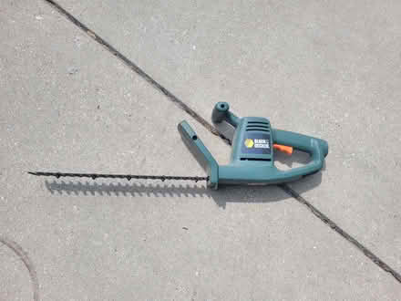 Photo of free Hedge trimmer (Woodridge near Lemont and 83rd) #1