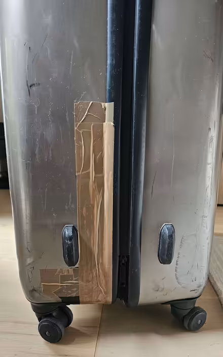 Photo of free Esprit suitcase with TSA lock (crack in outer shell) (Barbican EC2Y) #2