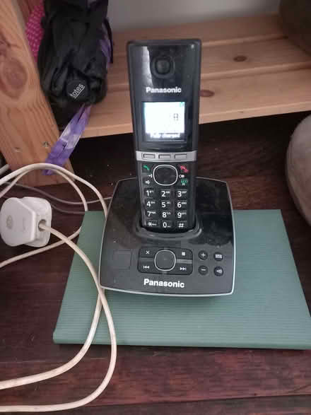 Photo of free Panasonic, cordless phone and answering machine (Moorlands LA1) #1