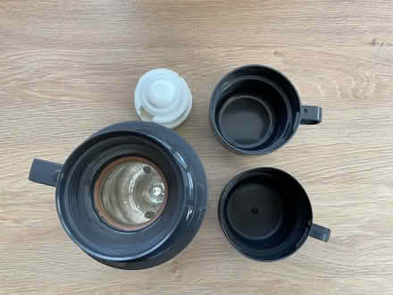 Photo of free Thermos flask .5 litre (Middleton Junction OL9) #3
