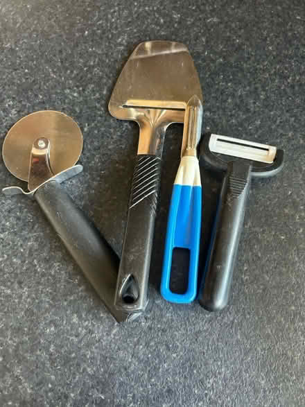 Photo of free Kitchen items (OX44UE OX4) #3