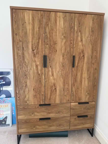 Photo of free Wardrobe (Chiswick W4) #1