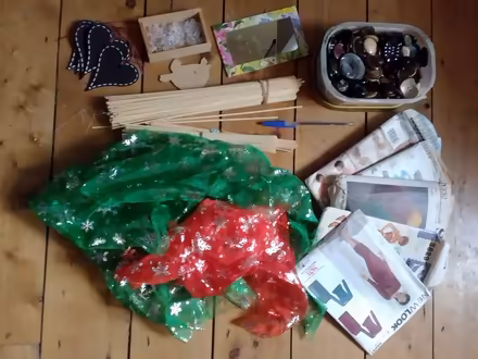 Photo of free Rather random collection of crafty stuff (Sherburn Hill DH6) #1