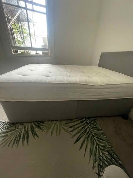 Photo of free Double bed with mattress (Tw1 3JZ) #1