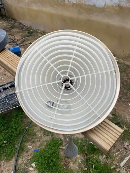 Photo of free Vintage light fixture (Maidenhead SL6) #2