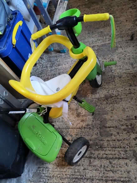 Photo of free smarTrike Breeze green and yellow toddler trike (St Ives PE27) #1
