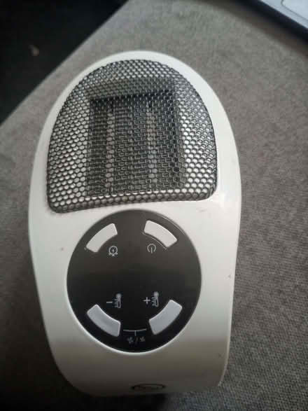 Photo of free Plug in mini heater (Cheshunt EN8) #2