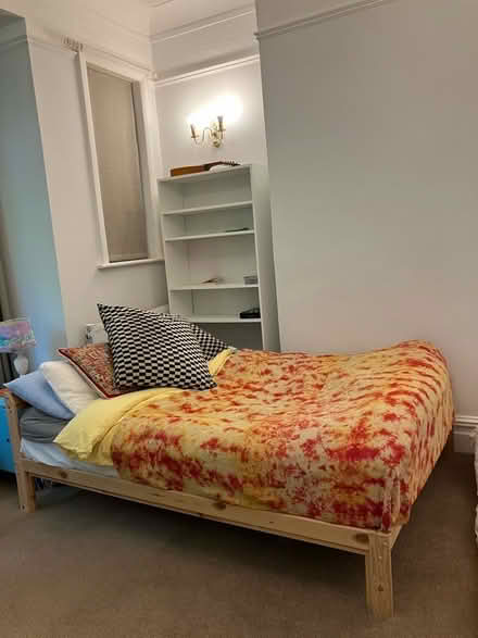 Photo of free Standard double bed (140 cm wide) (Barnes SW13) #1