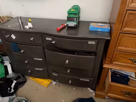 Photo of free Bedroom set (Wesley Chapel/Zephyrhills) #2