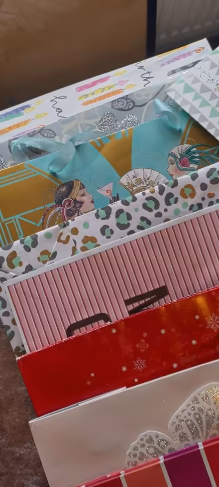 Photo of free Bundle of gift bags & boxes (NG10) #2