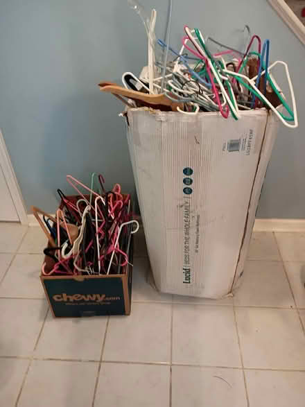 Photo of free Whole bunch of clothes hangers (Windsor Woods,VB off Rosemont) #1