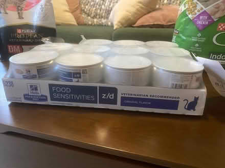 Photo of free Cat food (Cleveland Circle) #2